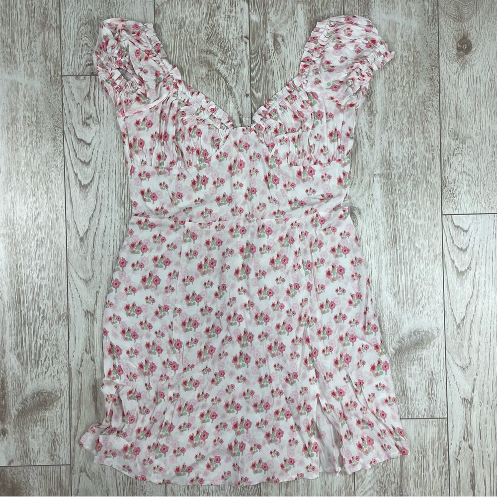 Love McNicoll L Pink and White Dress